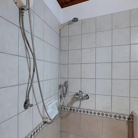 Centrally Yours: Spacious House In The Center Διαμέρισμα Χανιά