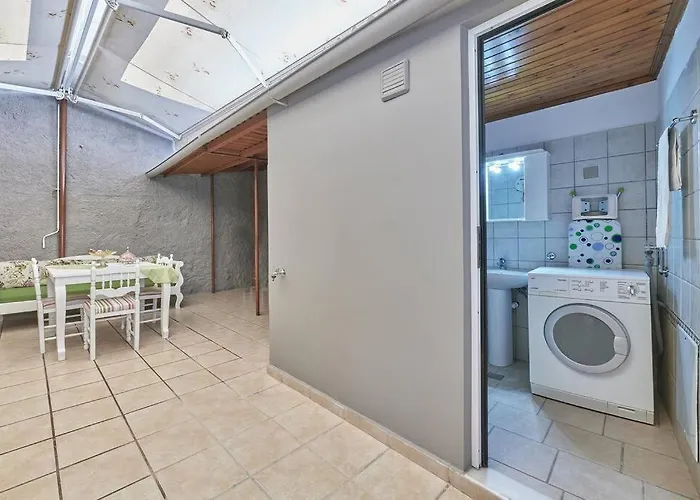 Apartamento Centrally Yours: Spacious House In The Center Chania (Crete)